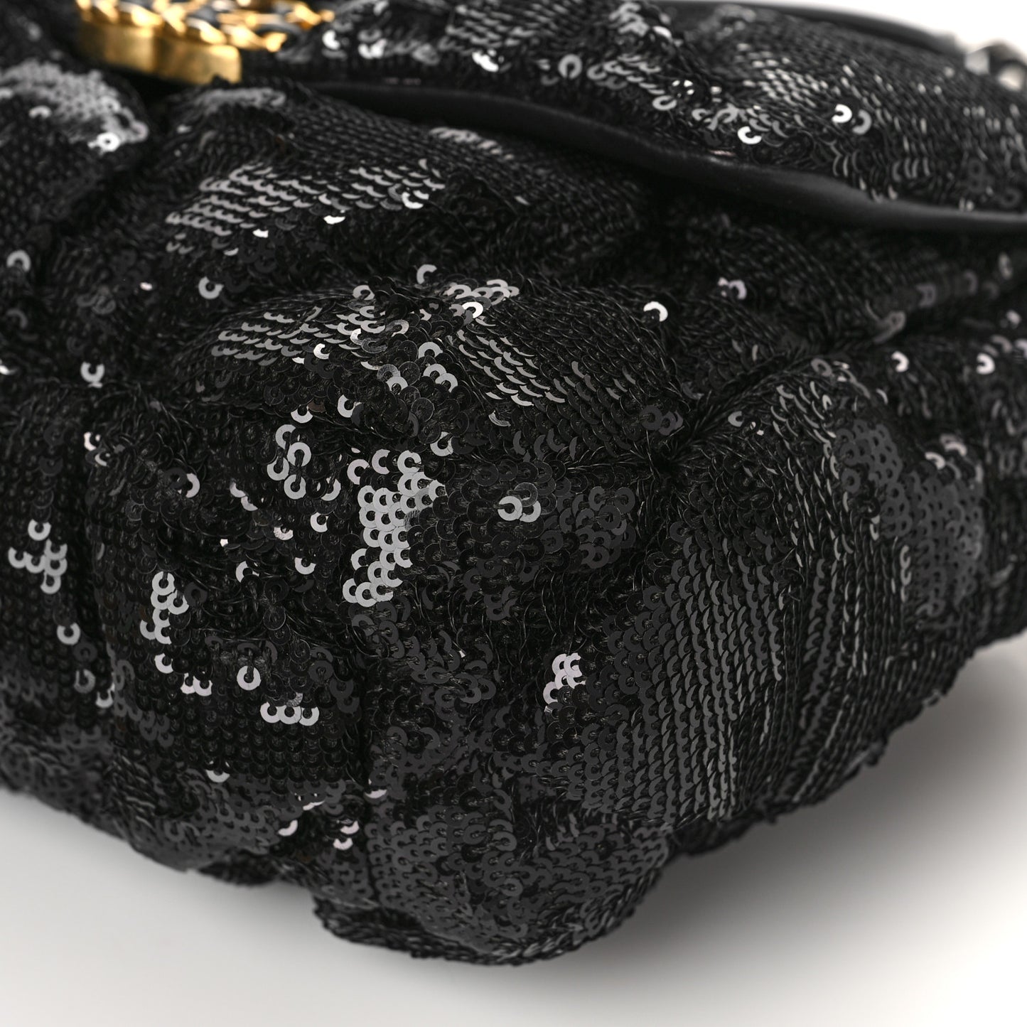 Sequin Quilted Medium Chanel 19 Flap Black