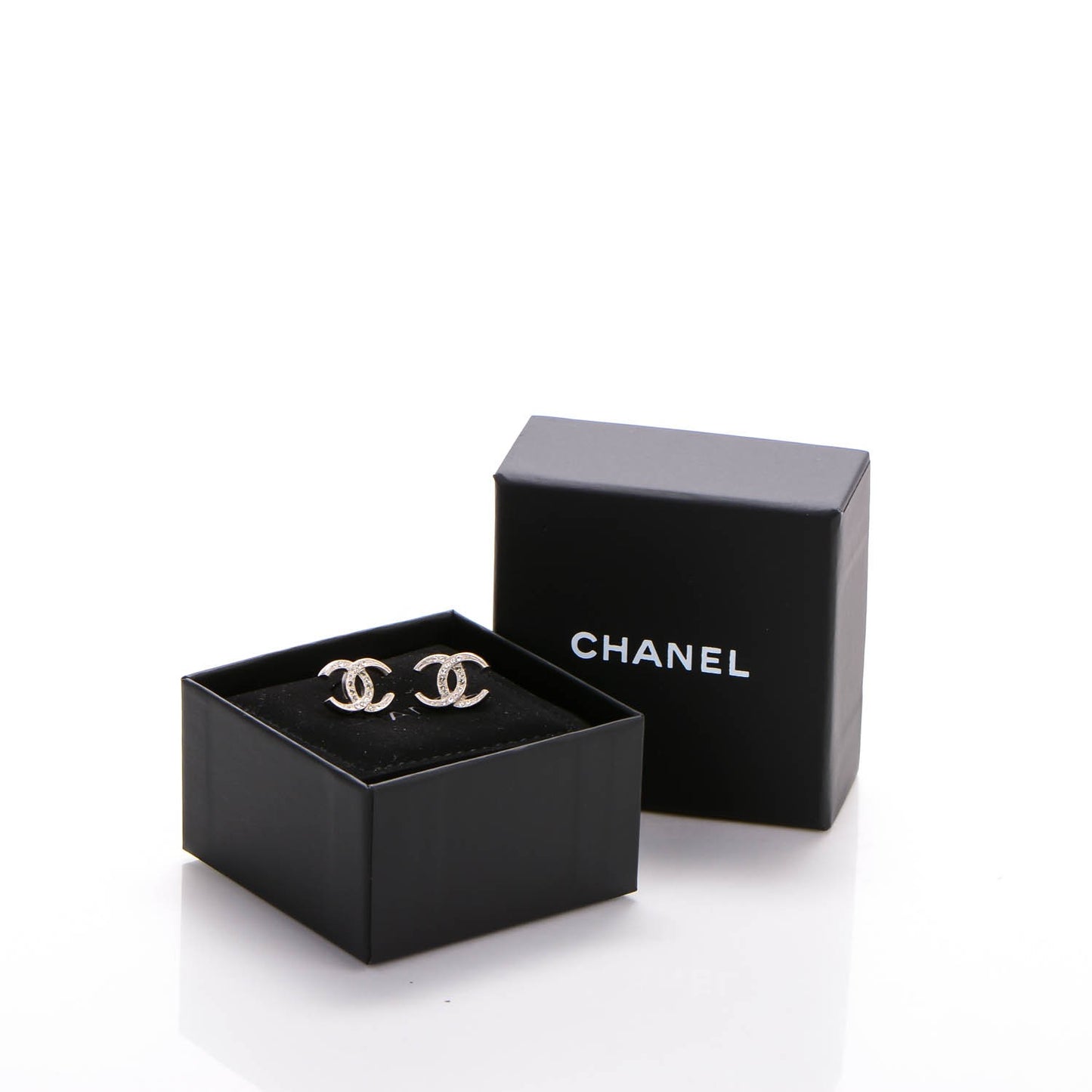 Crystal CC Earrings Grey Silver