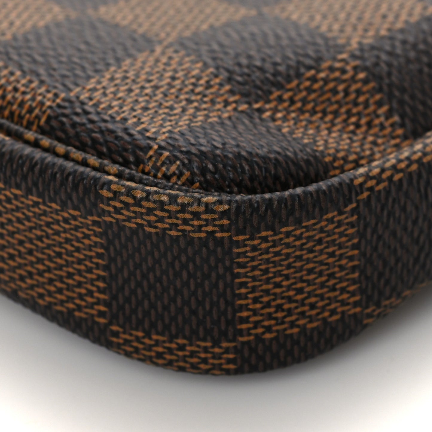 Damier Ebene Mini Pochette Accessories