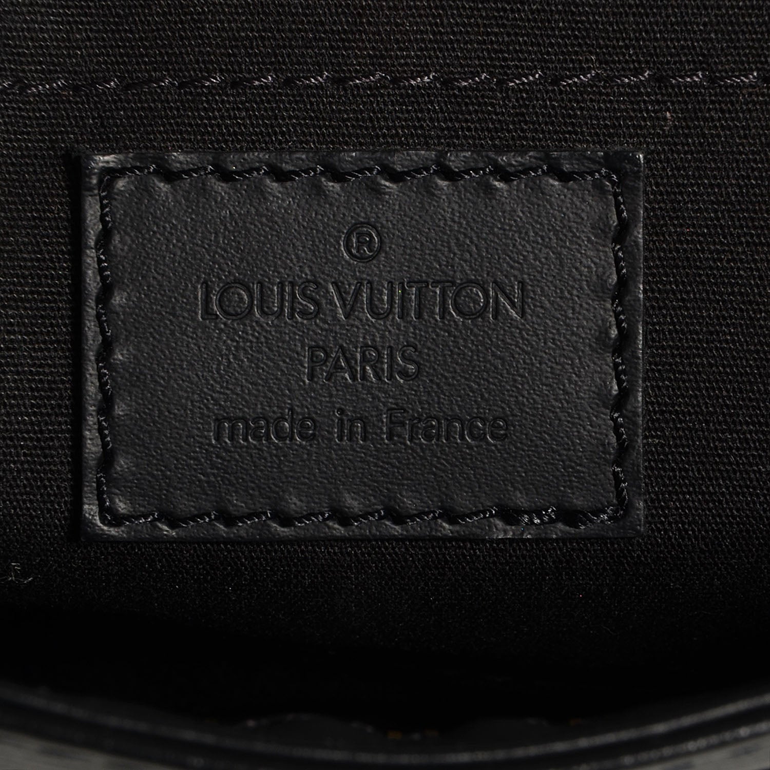 Louis Vuitton Epi Sarvanga Black 6 of 7