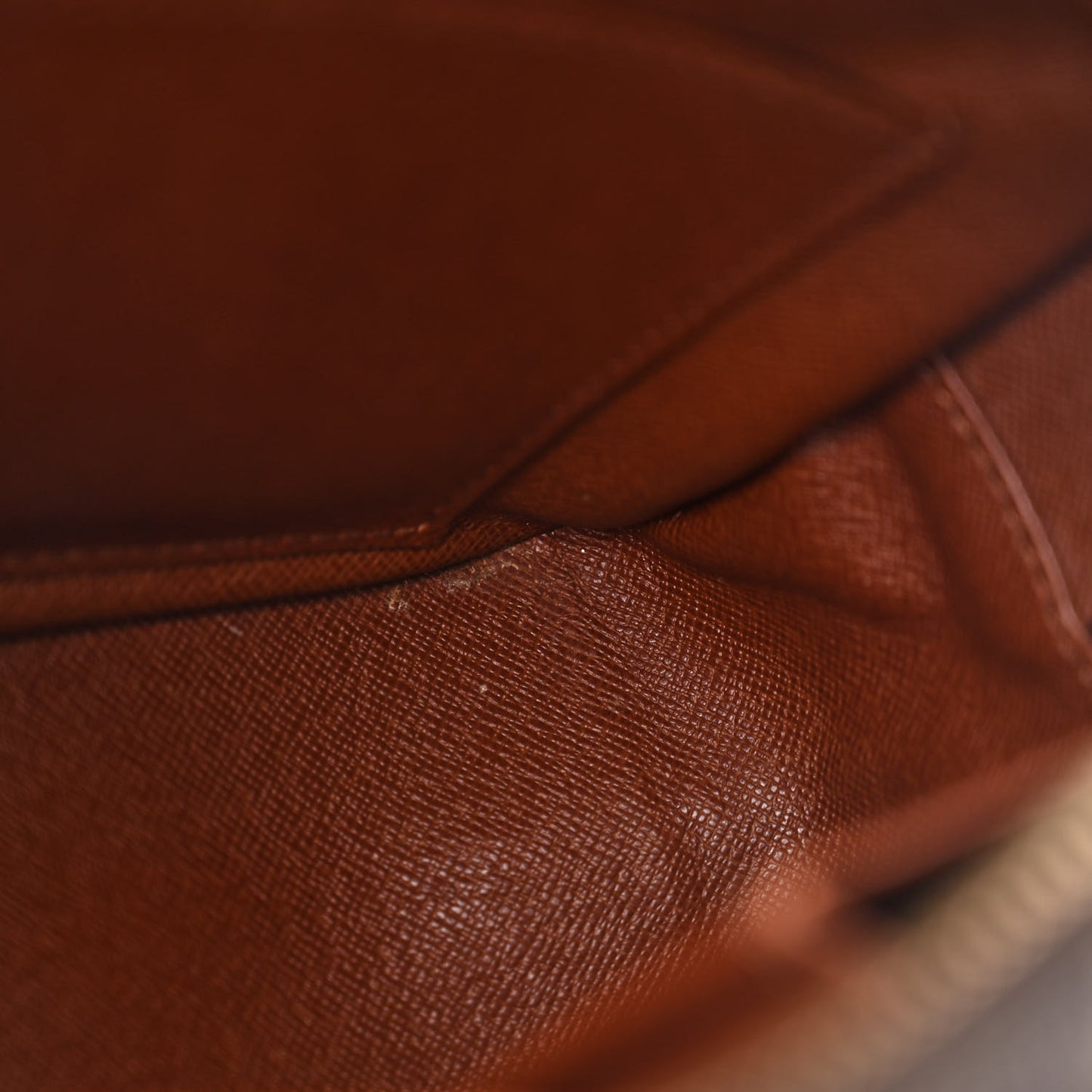 Monogram Cite MM