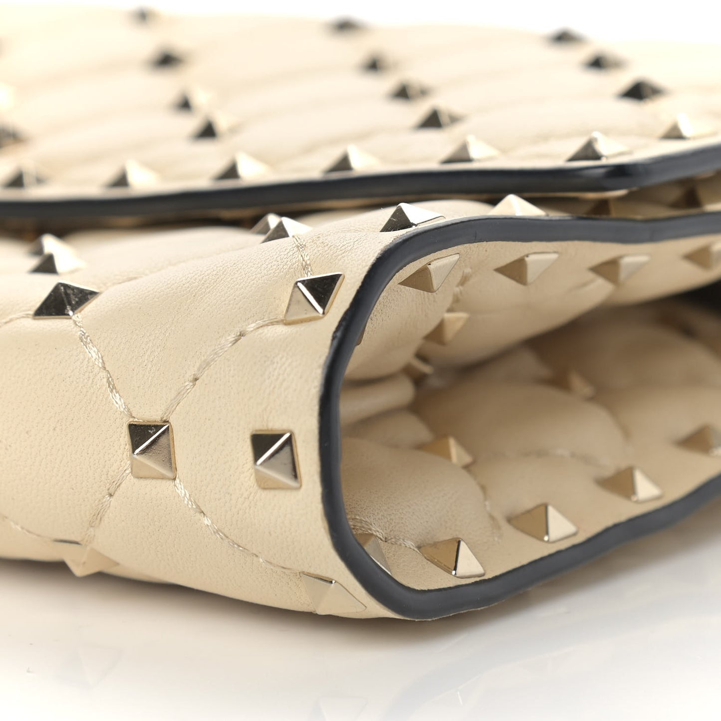Nappa Rockstud Spike Wallet on Chain Light Ivory