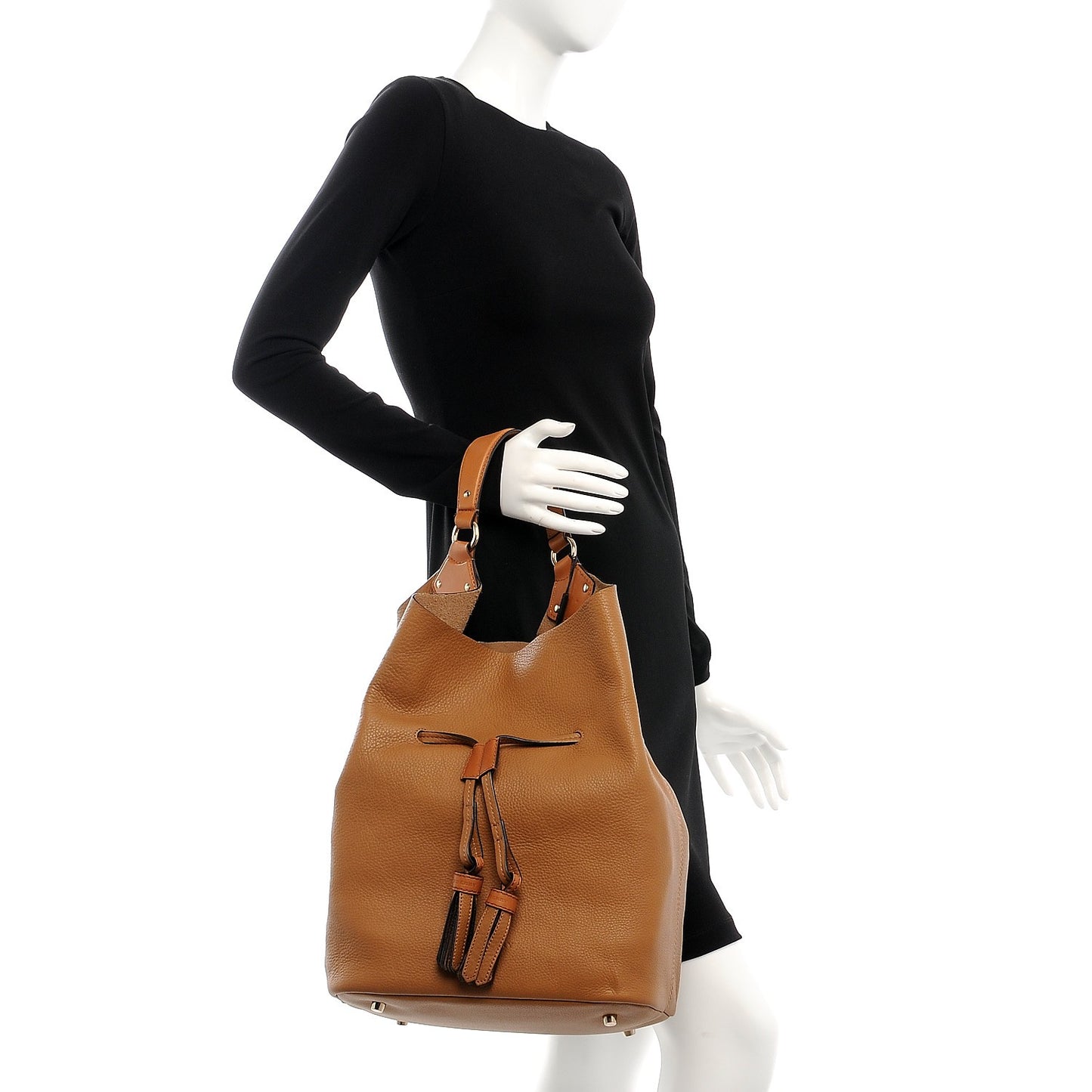 Grainy Calfskin Large Ashby Hobo Sand