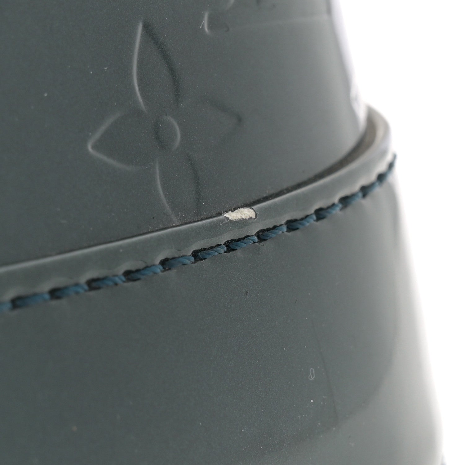 Louis Vuitton Vernis Alma GM Blue Nuit 11 of 15