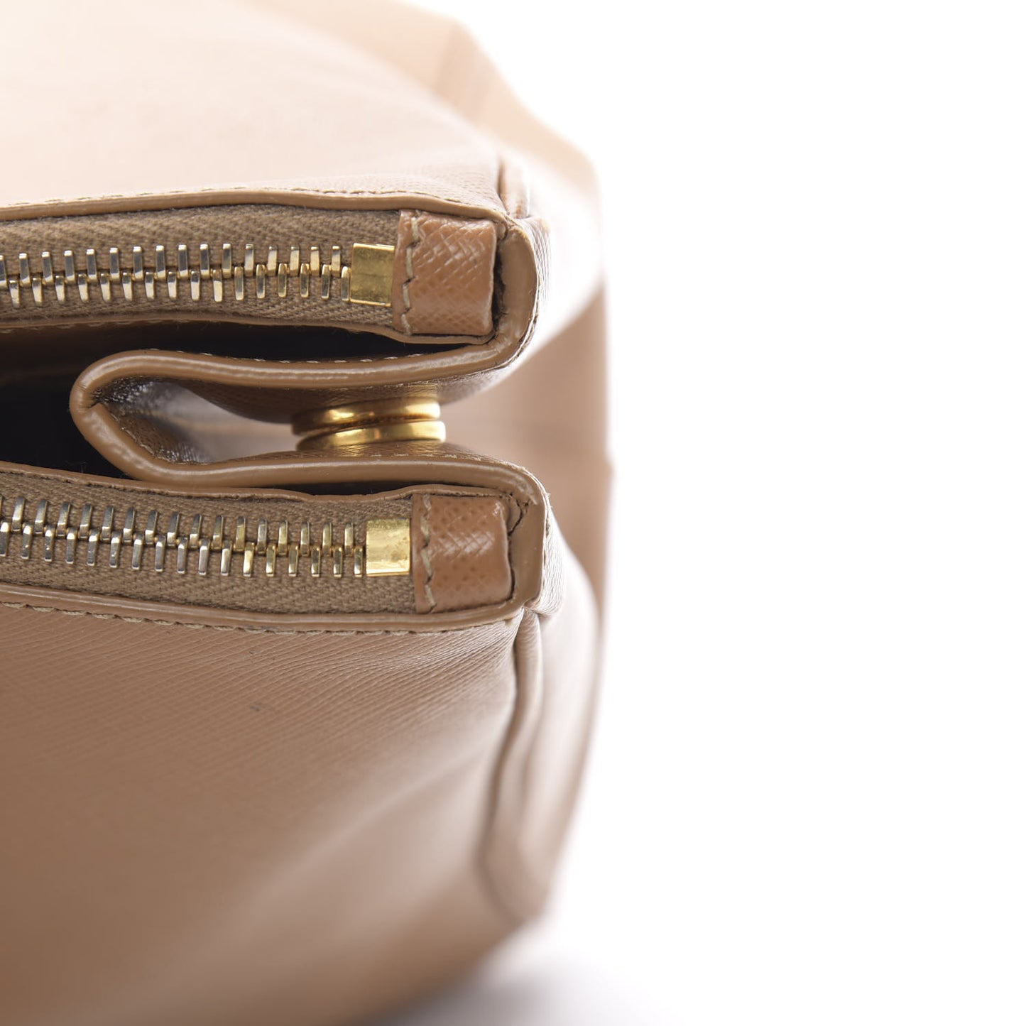 Saffiano Large Galleria Double Zip Tote Caramel