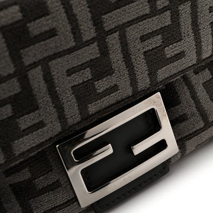 Fendi Chenille Vitello Seta FF Midi Chain Baguette Tortora 11 of 12