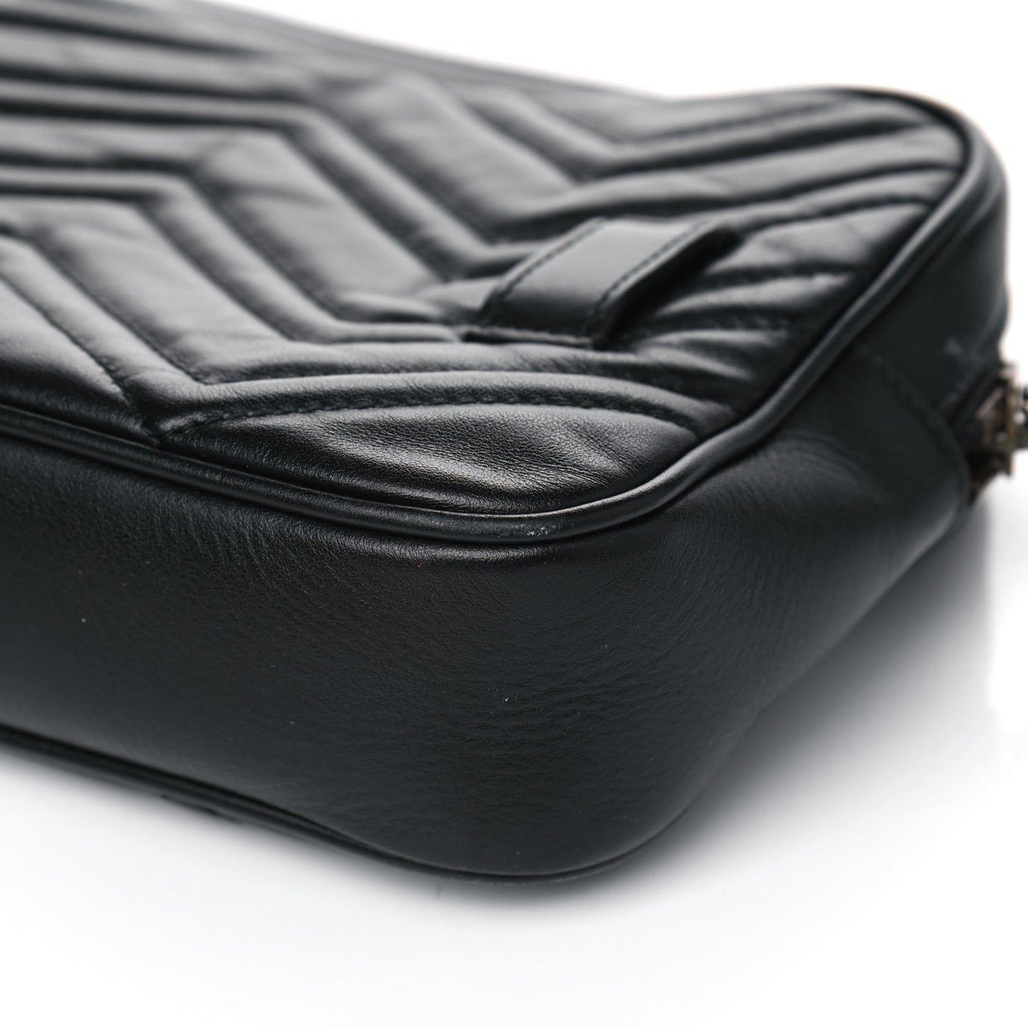 Calfskin Matelasse Mens GG Marmont Belt Bag 100 40 Black