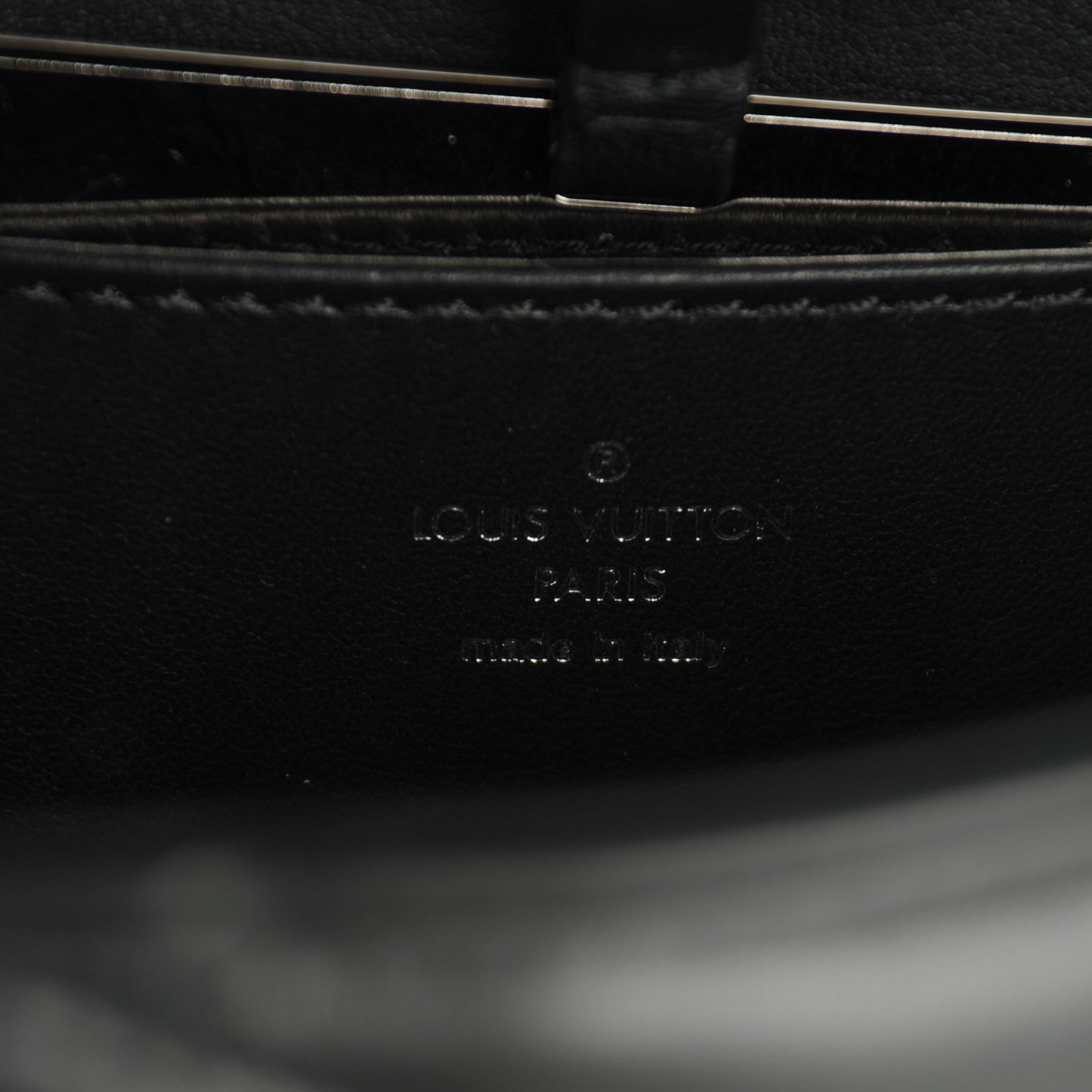 Lambskin Malletage GO-14 PM Hologram