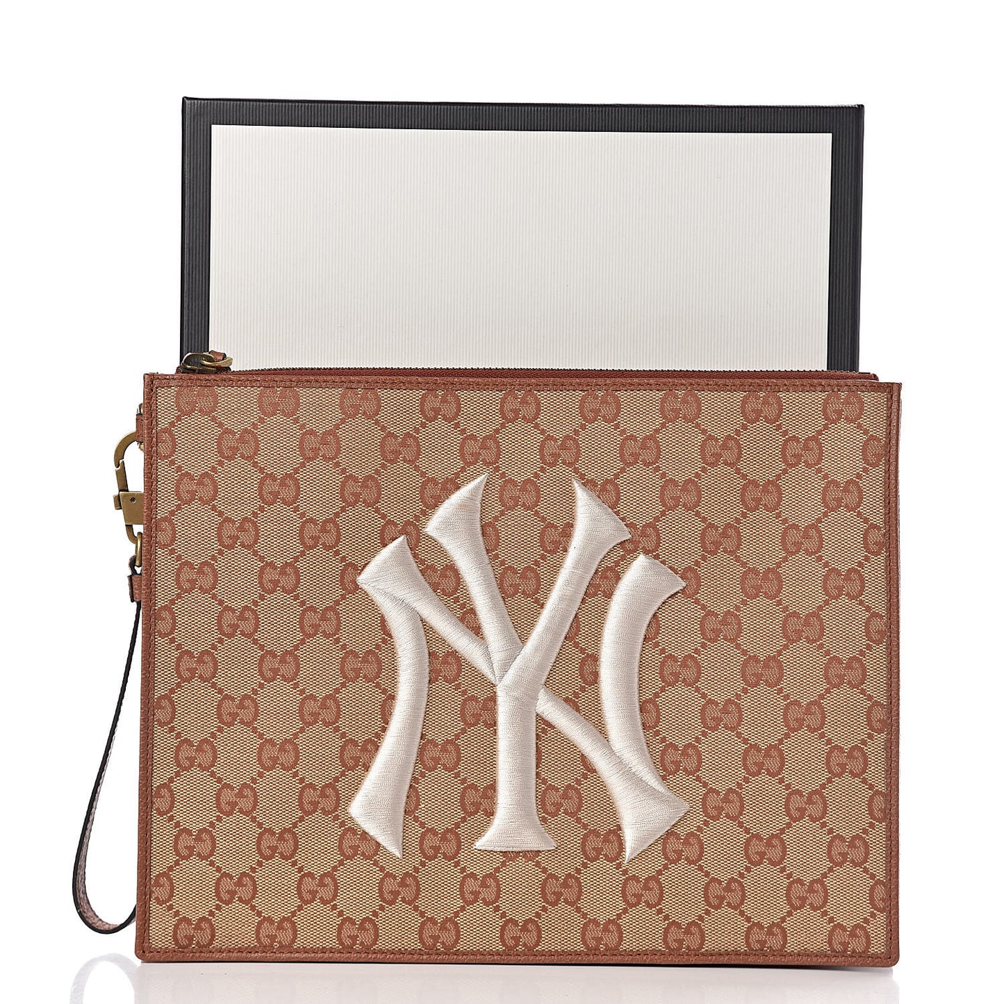 X MLB GG Monogram NY Yankees Zip Wristlet Pouch Beige Ruggine Ivory