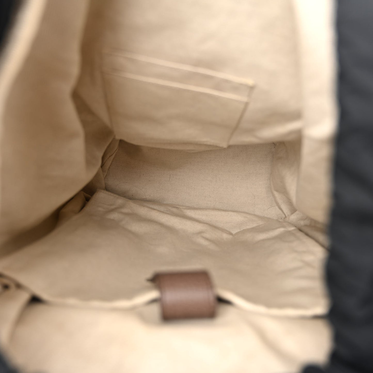 Soft GG Supreme Monogram Courrier Web Double Buckle Backpack Beige New Acero