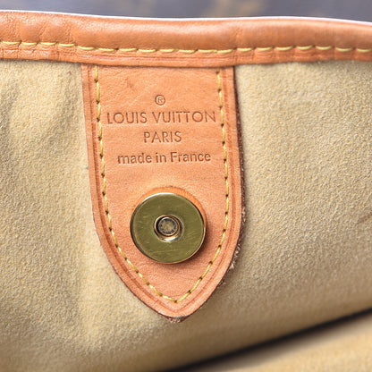 Louis Vuitton Monogram Galliera PM 6 of 16