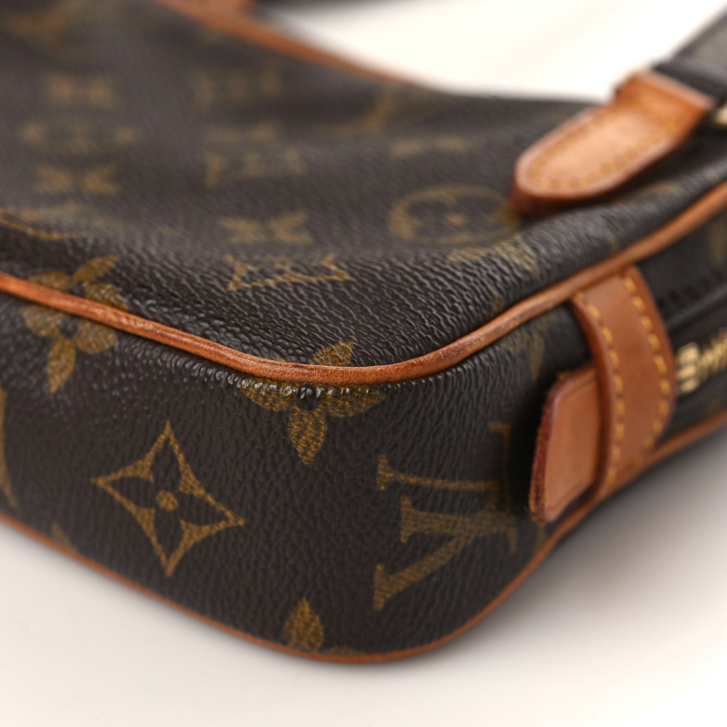 Monogram Pochette Marly Bandouliere