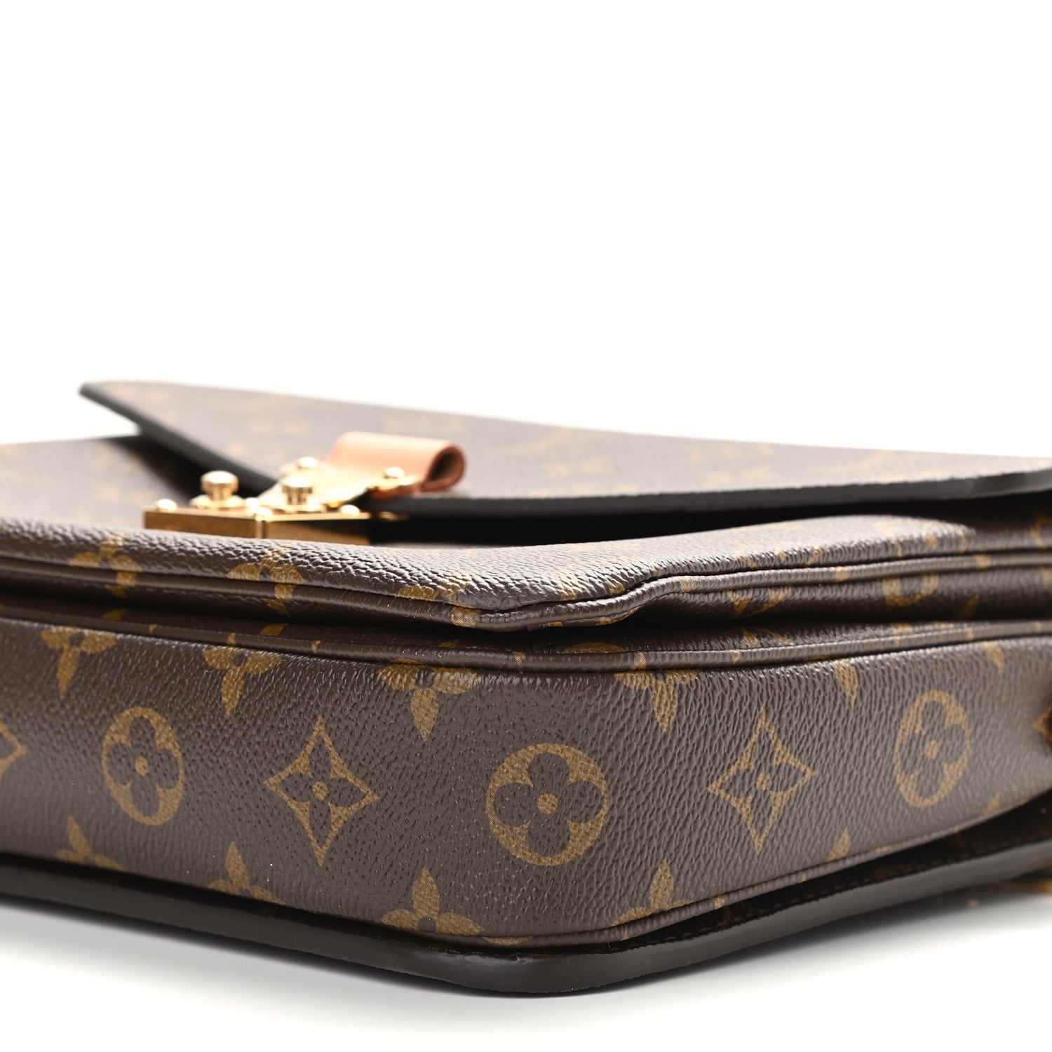 Louis Vuitton Monogram Pochette Metis 9 of 9