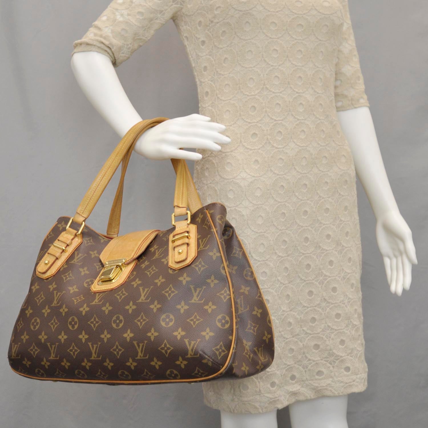 Louis Vuitton Monogram Griet 2 of 10