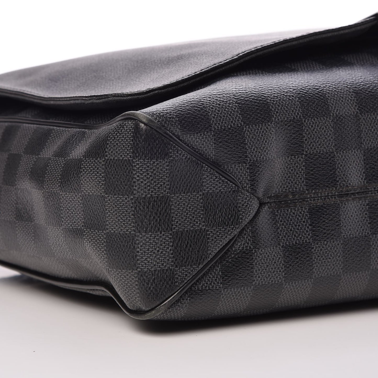 Damier Graphite District GM