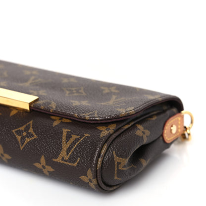 Louis Vuitton Monogram Favorite PM 8 of 8