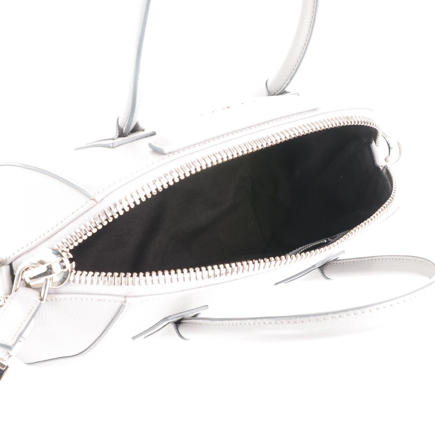 Givenchy Sugar Goatskin Small Antigona Pearl Grey 5 of 7