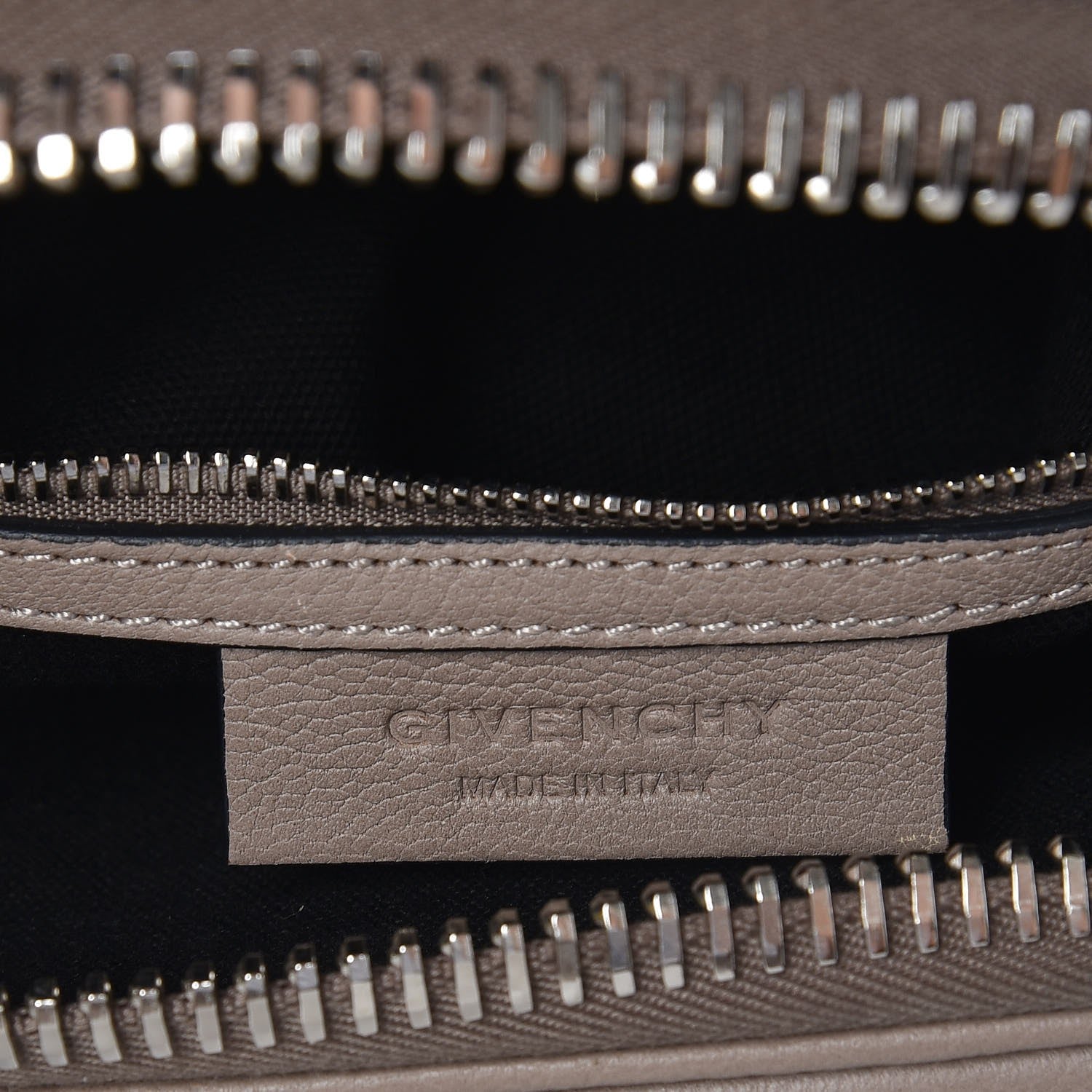 Givenchy Sugar Goatskin Small Antigona Mastic 6 of 8