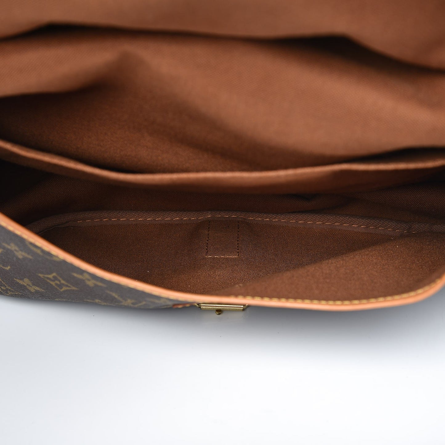 Monogram Saumur 35