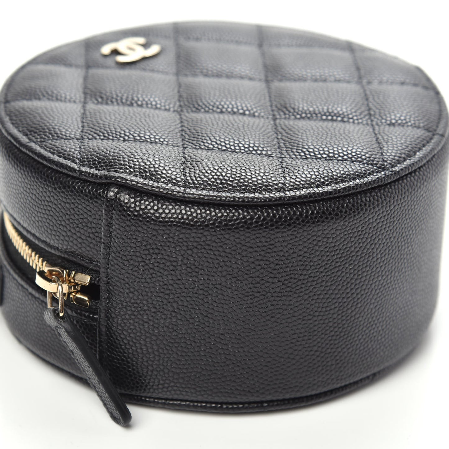 Caviar Quilted Round Clutch With Chain Black