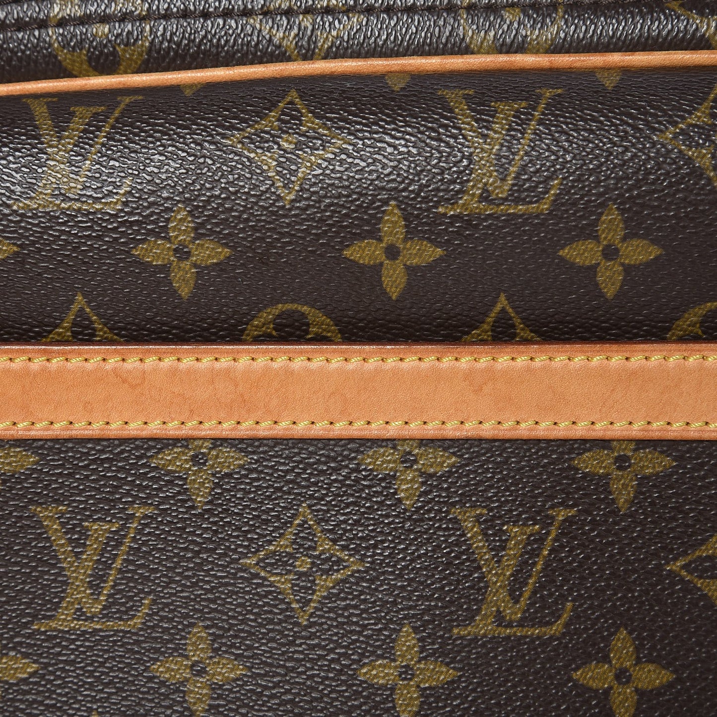 Monogram Reporter PM