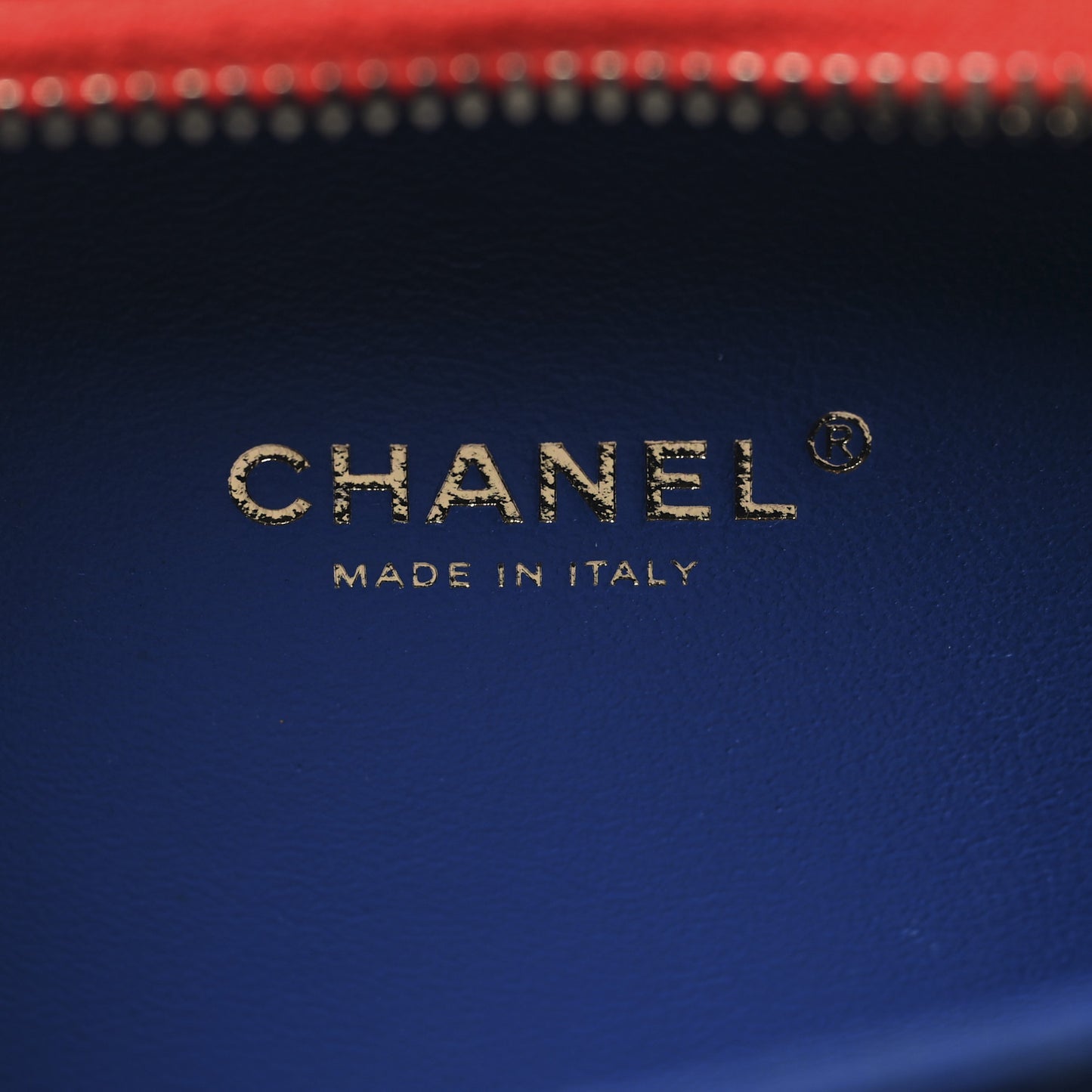 Caviar Quilted Small CC Filigree Vanity Case Blue White Red