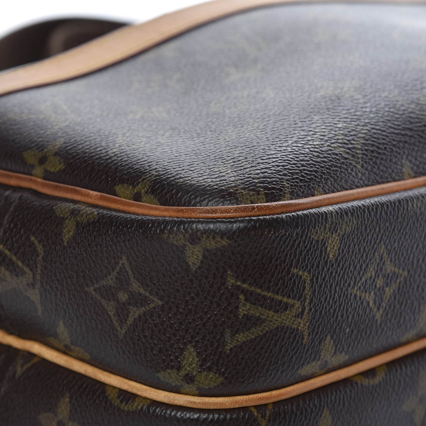 Monogram Reporter PM