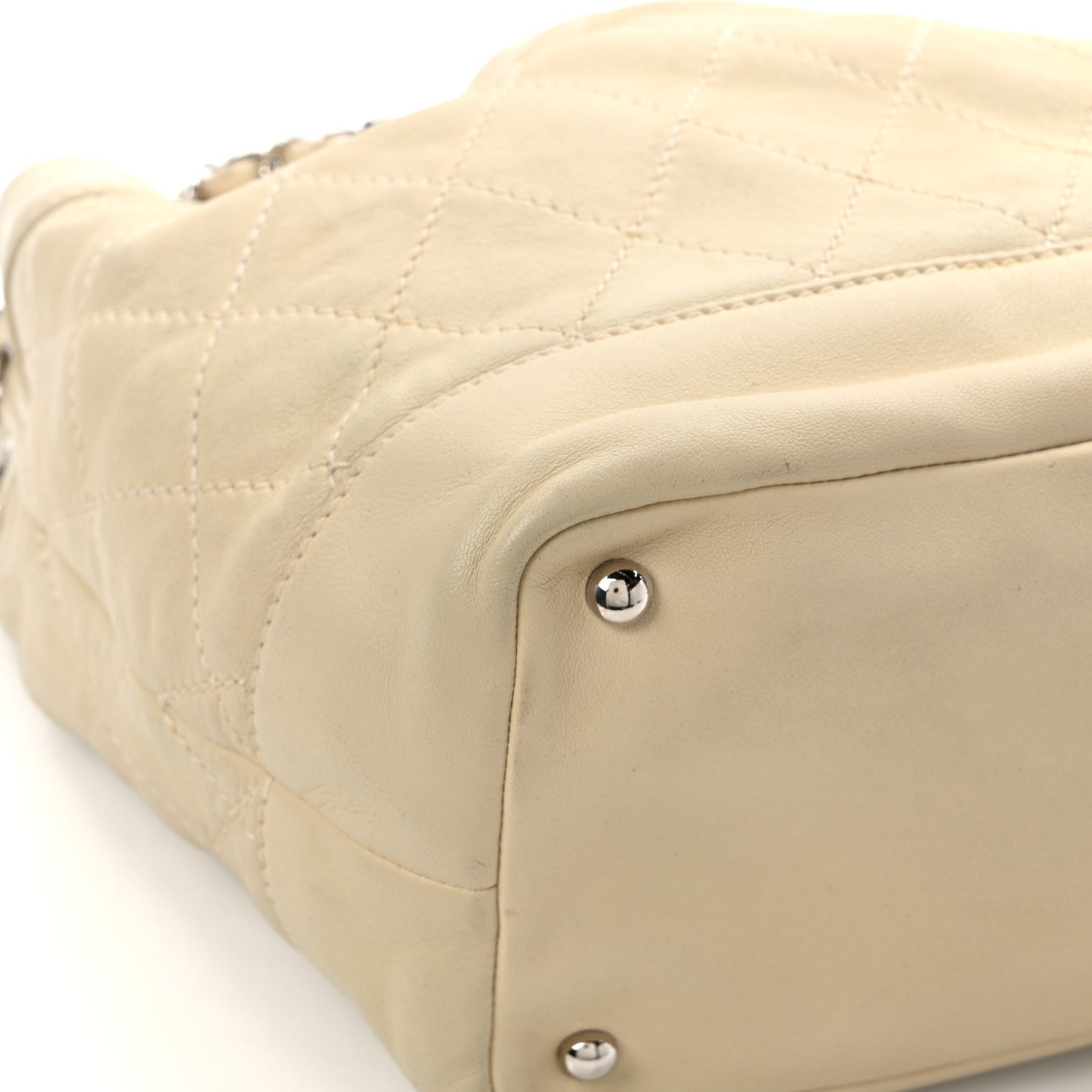 Lambskin Contrast Stitch Small Drawstring Tote Ivory