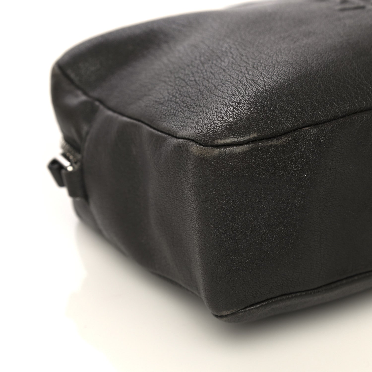 Saint Laurent Lambskin Monogram Small Lou Camera Bag Asphalt 8 of 8