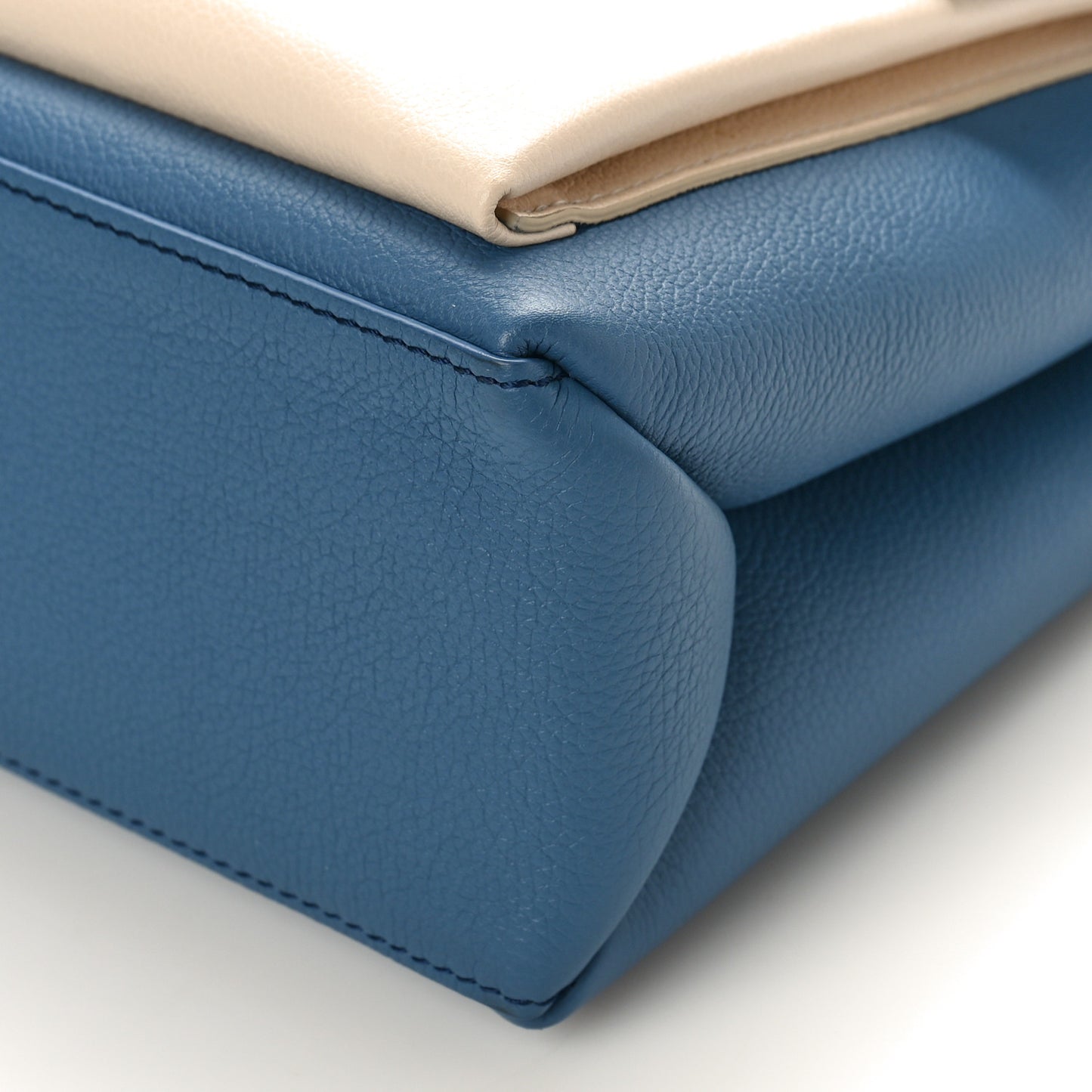 Soft Calfskin My Lockme Top Handle Blue Jean Crème