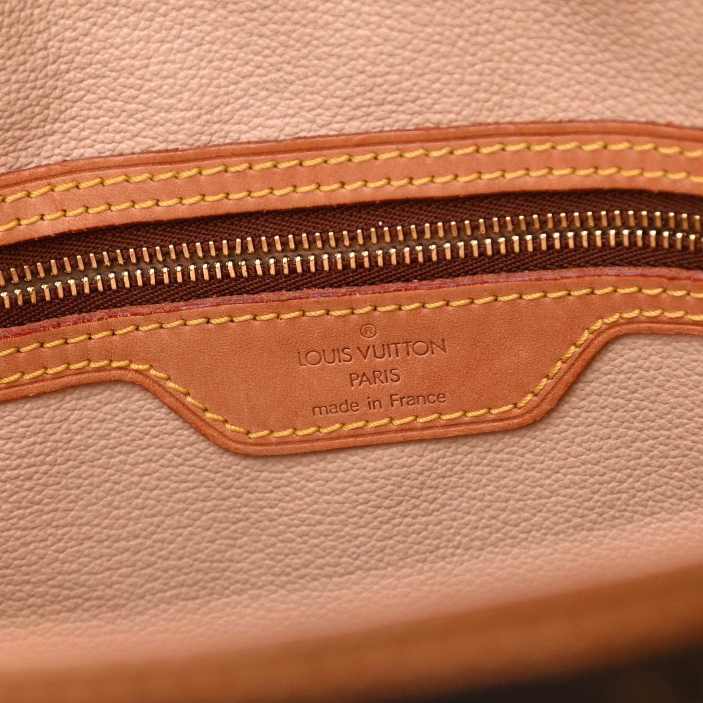 Monogram Bucket 27
