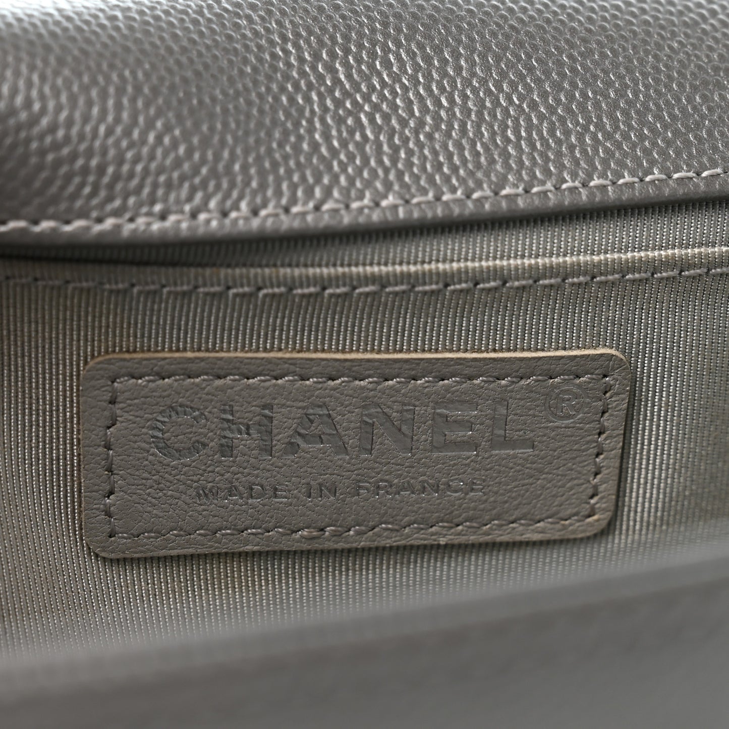 Metallic Caviar Quilted Medium Boy Flap Silver