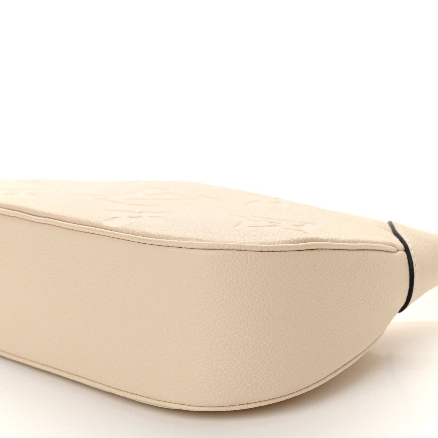 Empreinte Monogram Giant Bagatelle NM Creme