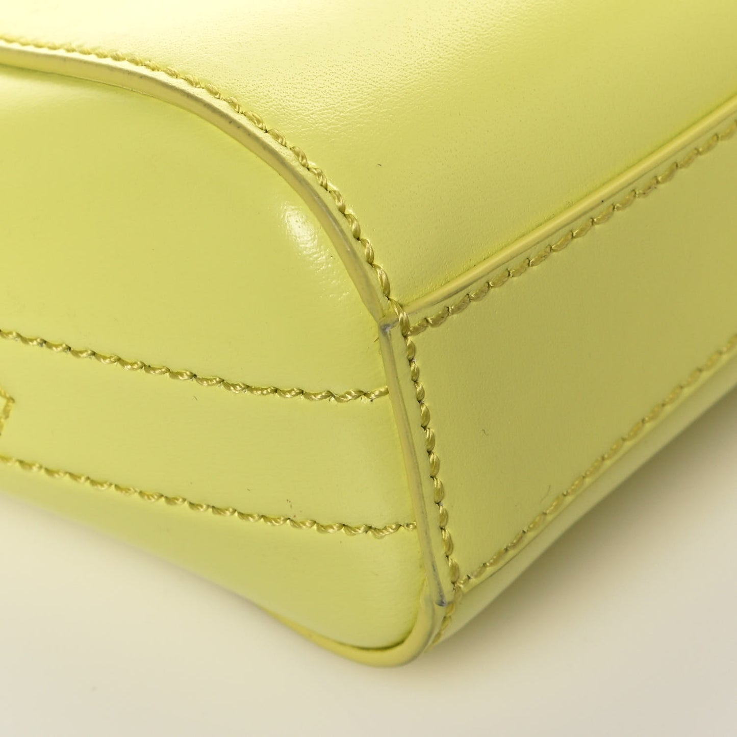 Smooth Calfskin Nano Antigona Acid Yellow