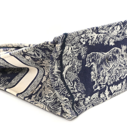 Christian Dior Canvas Embroidered Large Dioriviera Toile De Jouy Reverse Book Tote Blue 9 of 10