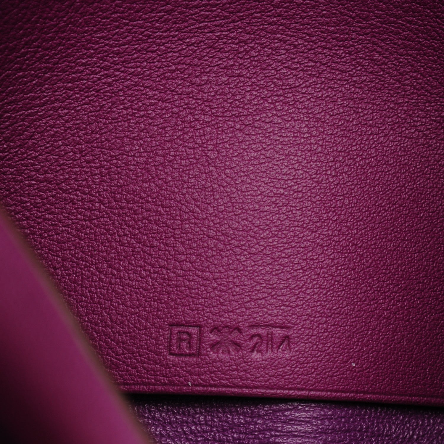 Hermes Swift Smart Case Anemone 5 of 7