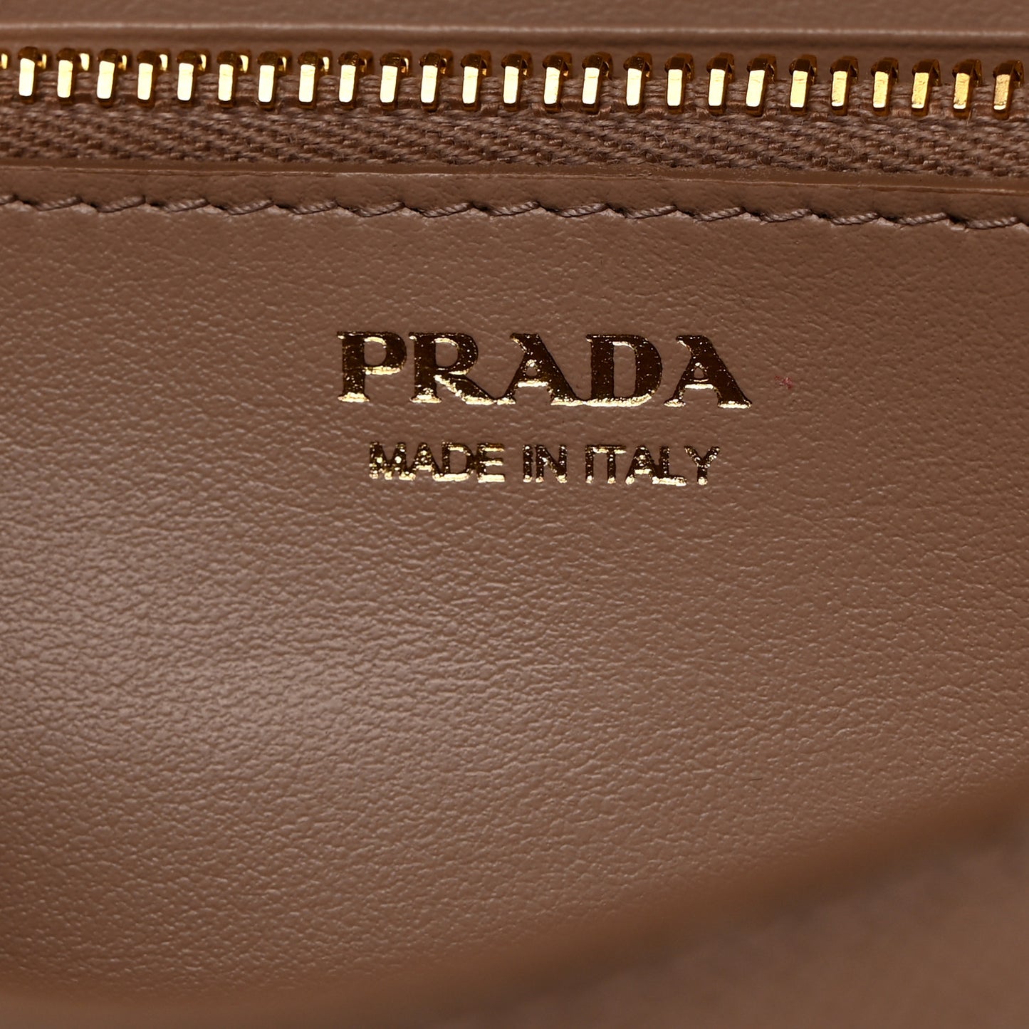 Saffiano Wallet With Shoulder Strap Cipria
