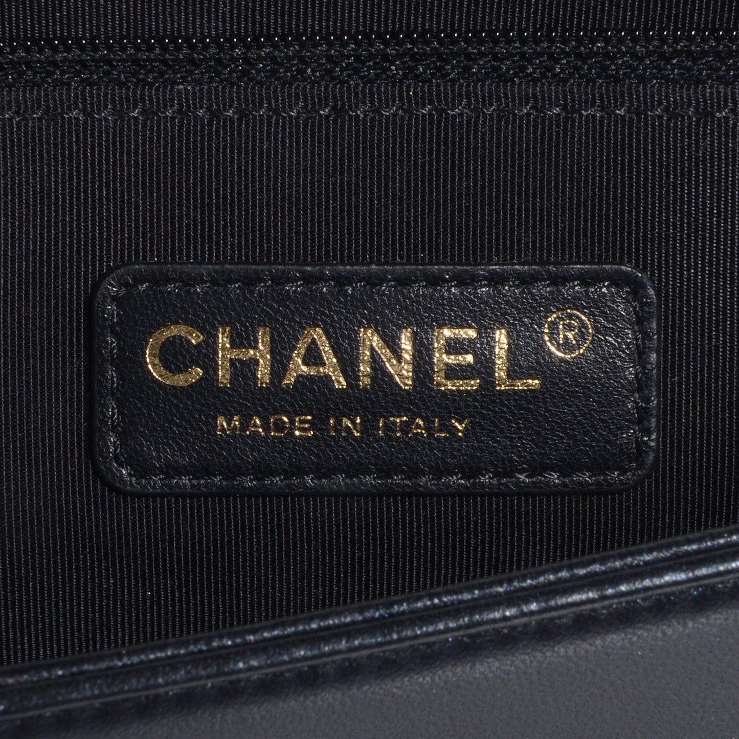 Lambskin Quilted Medium Boy Flap Pearl Black