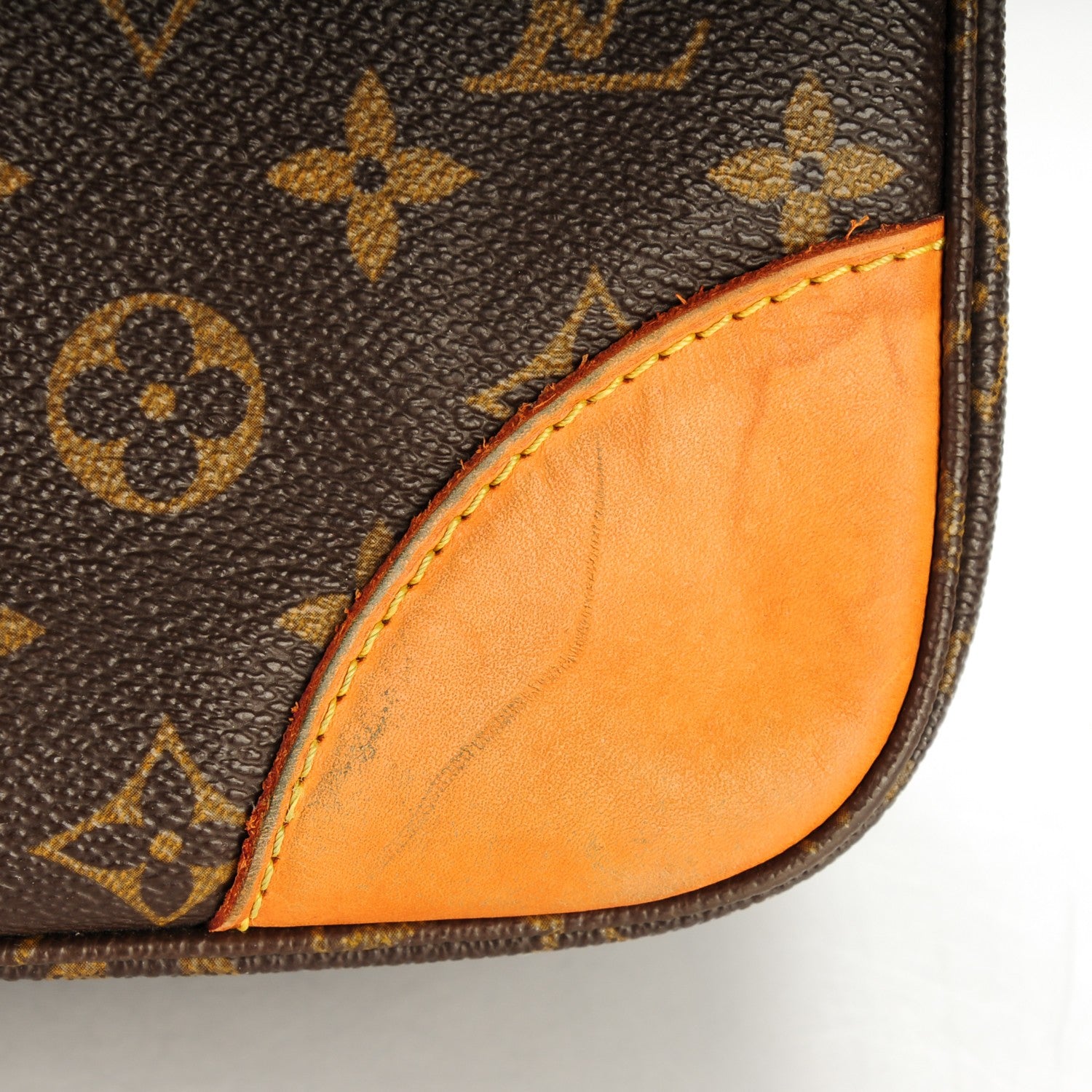 Louis Vuitton Monogram Boulogne 30 8 of 10