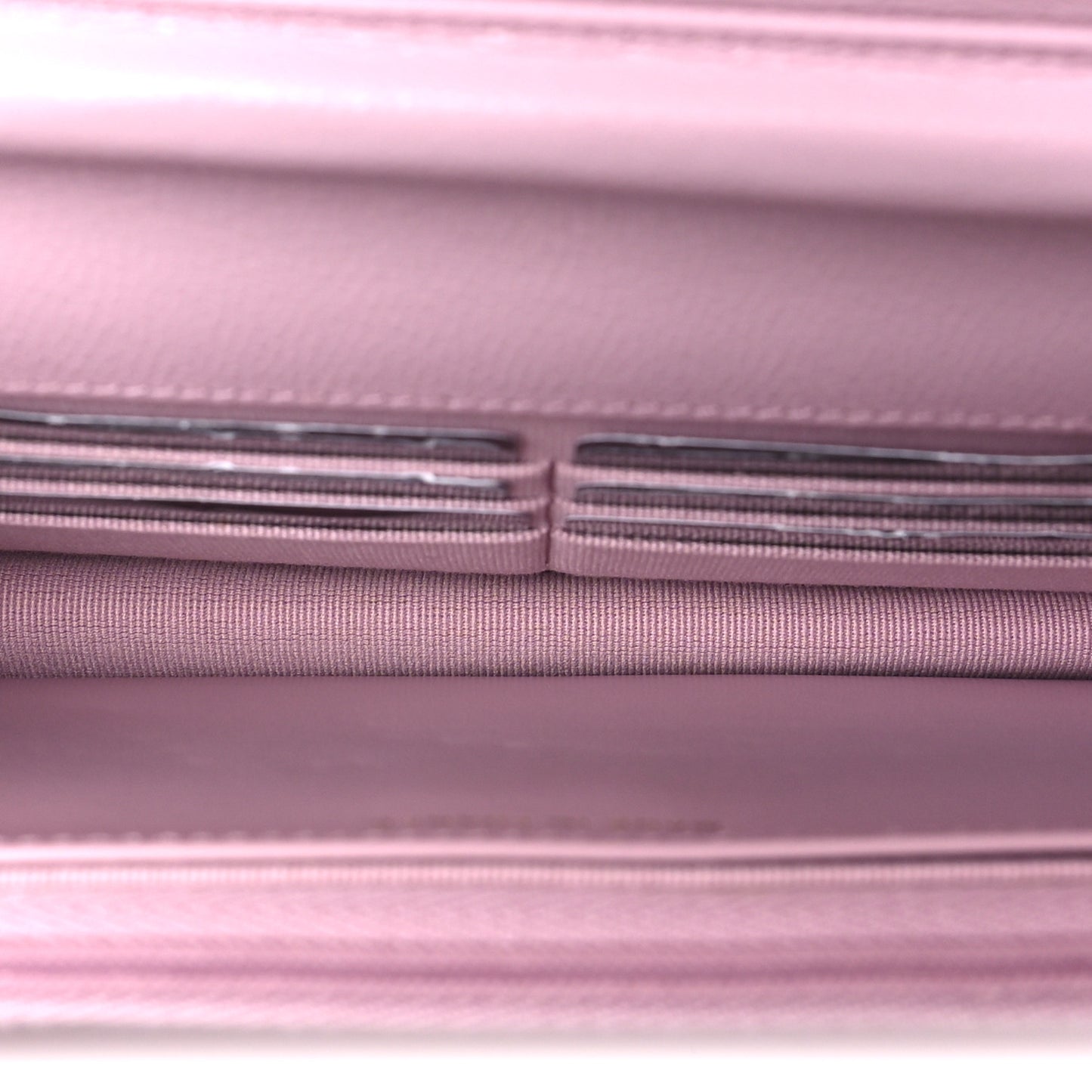 Caviar Quilted Wallet on Chain WOC Light Pink