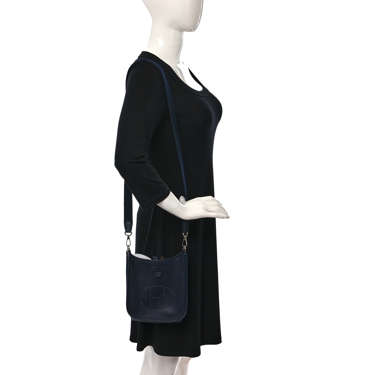 Hermes Taurillon Clemence Evelyne TPM Bleu Nuit 2 of 10