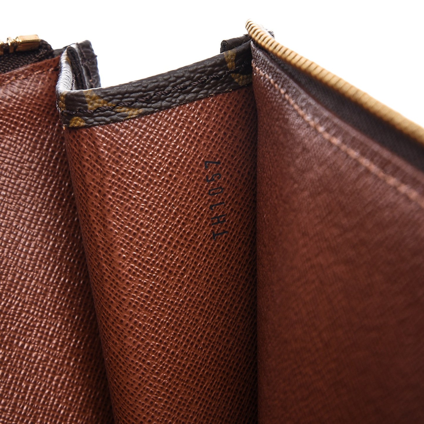 Monogram Poche Documents Portfolio Case 39