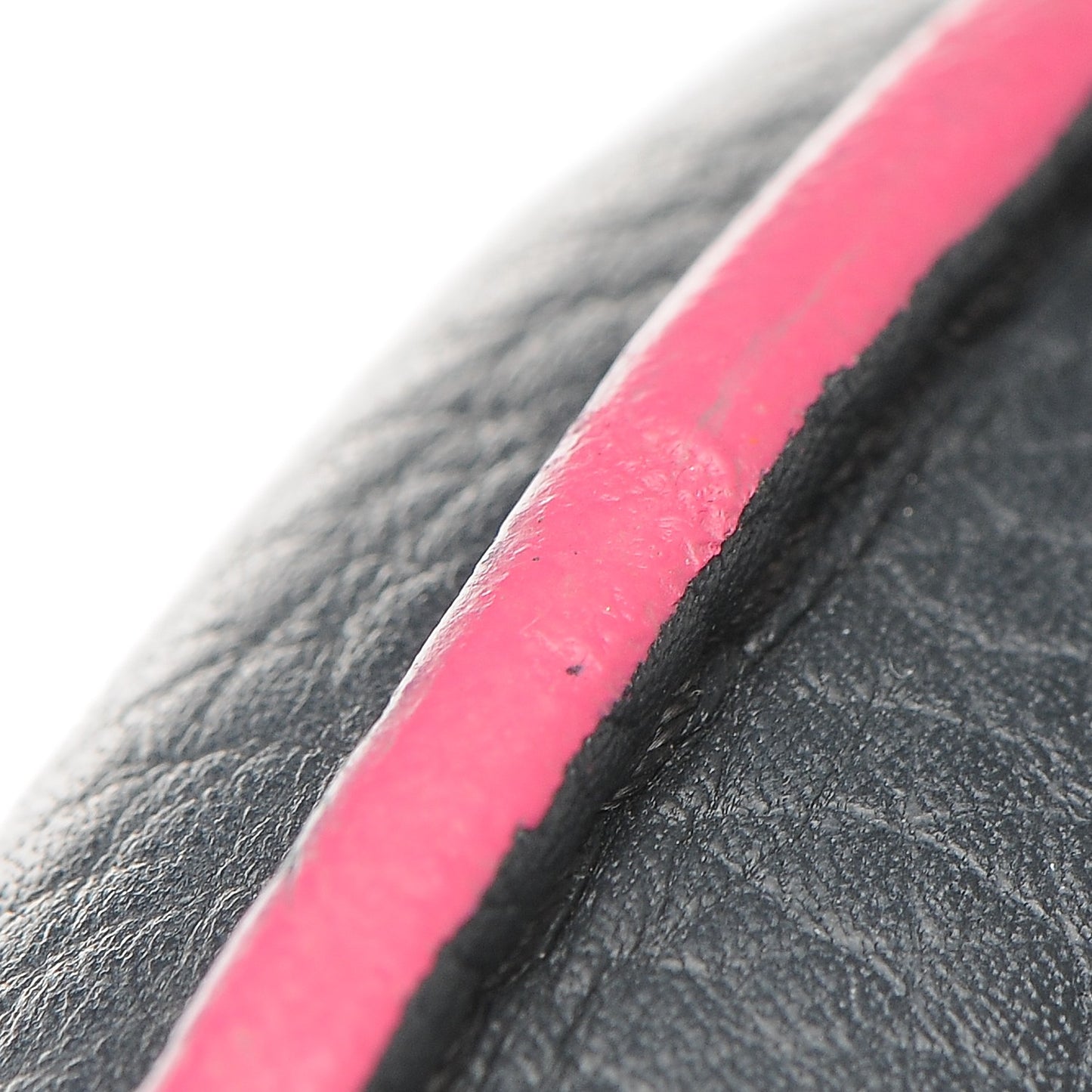 Taurillon Capucines MM Cobalt Fuchsia
