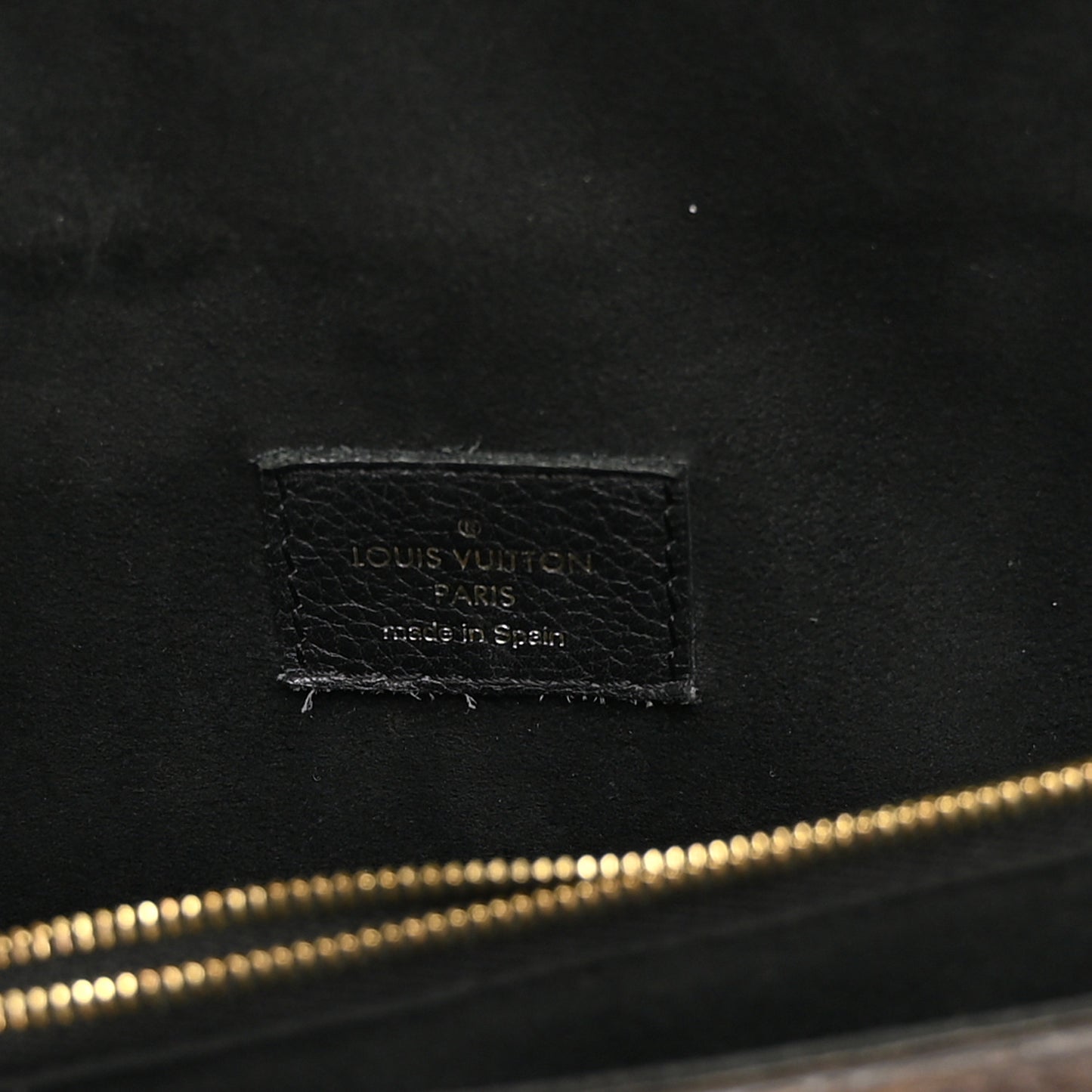 Monogram Victoire Black