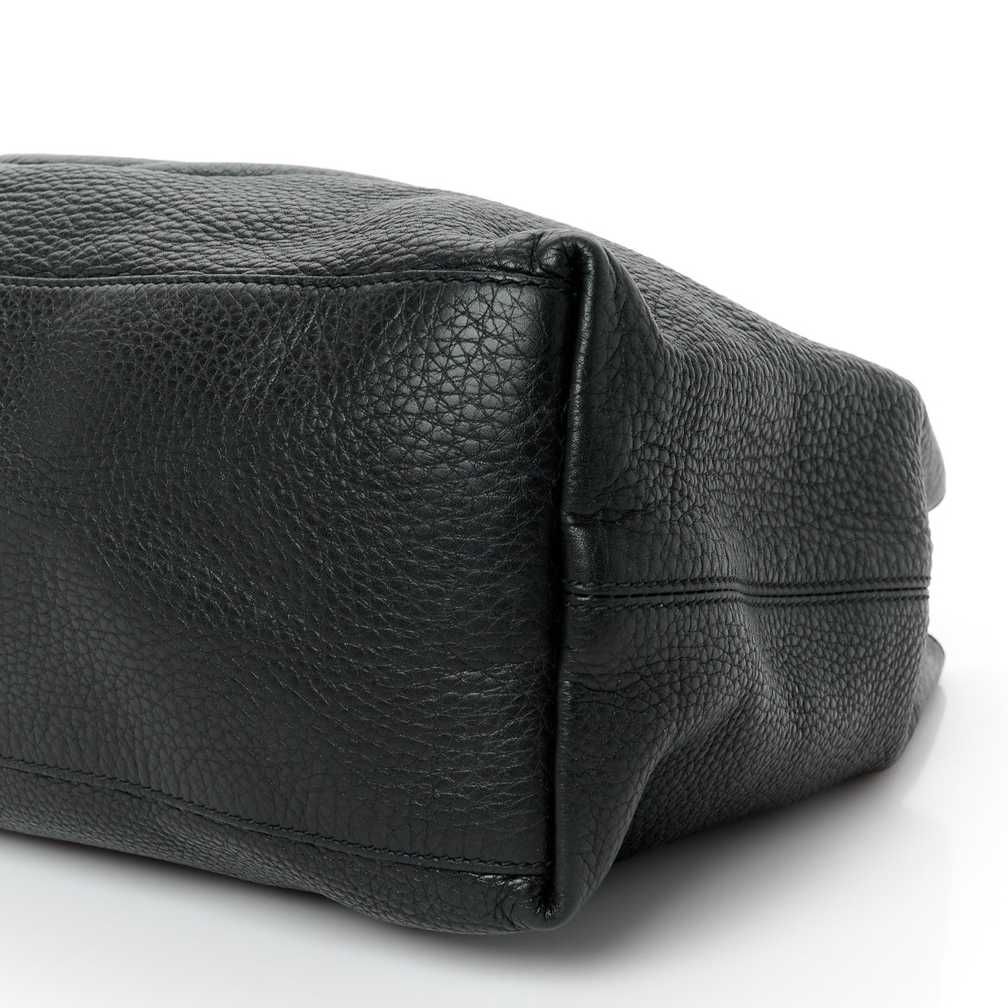 Pebbled Calfskin Medium Soho Chain Shoulder Bag Black