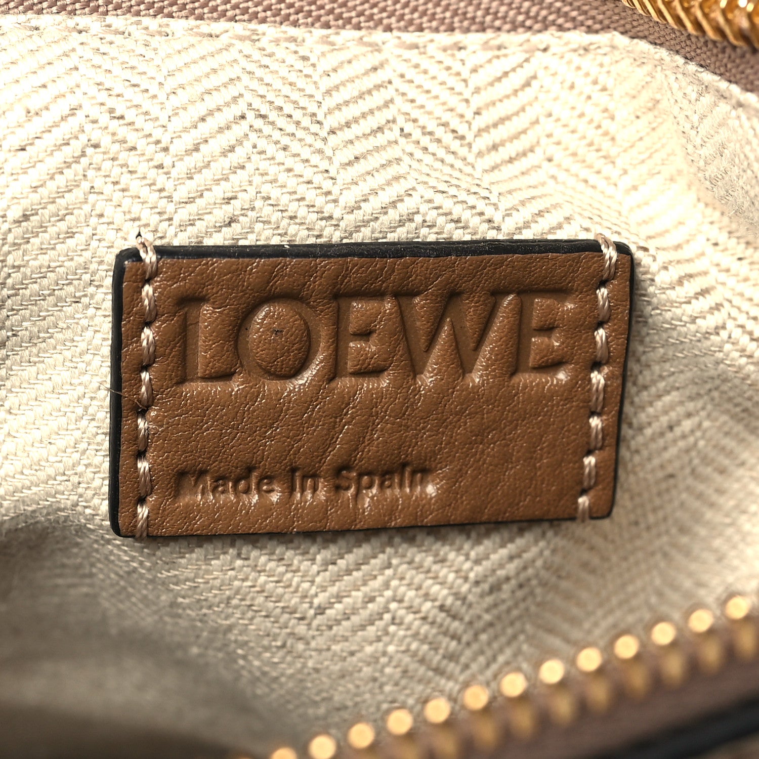 Loewe Calfskin Medium Puzzle Bag Sand Mink 6 of 8