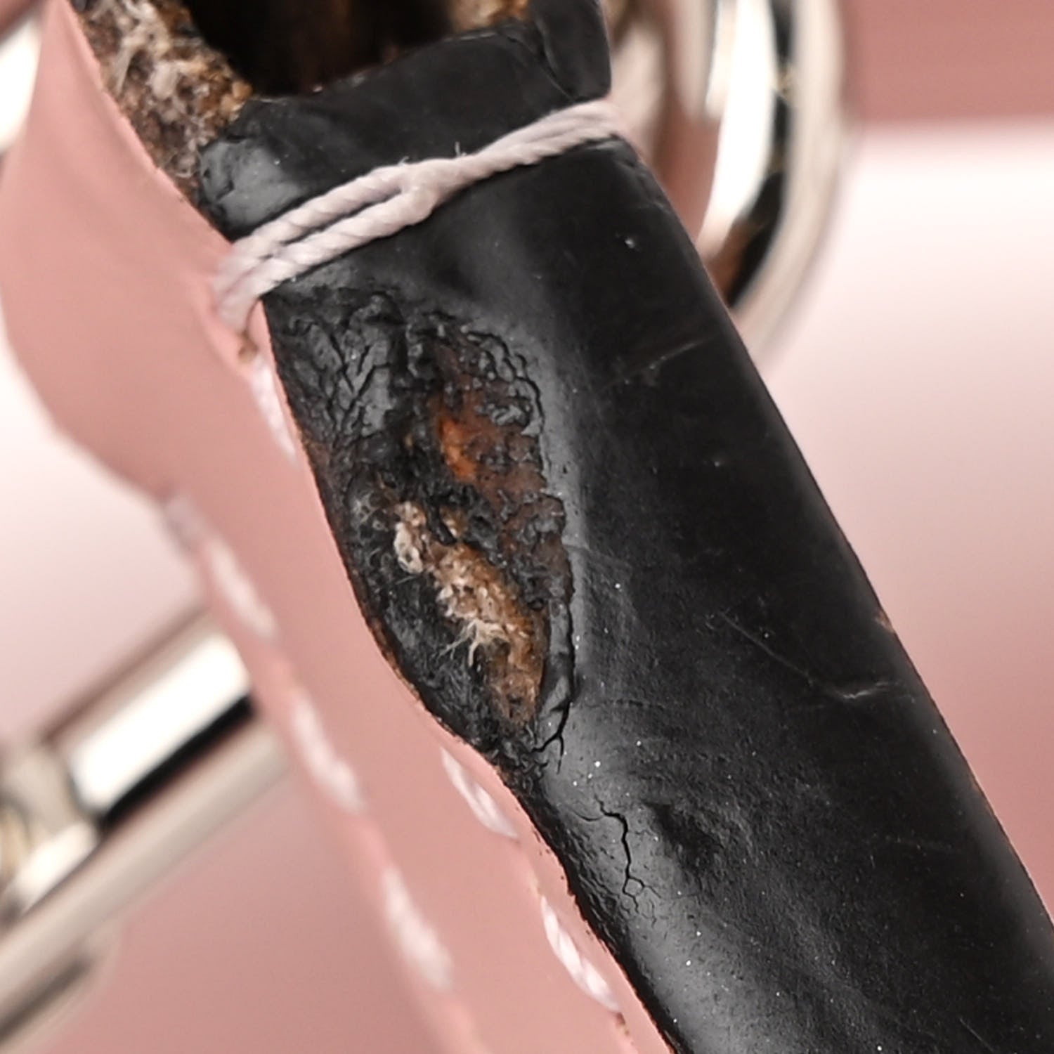 Louis Vuitton Epi Cluny BB Rose Ballerine 13 of 16