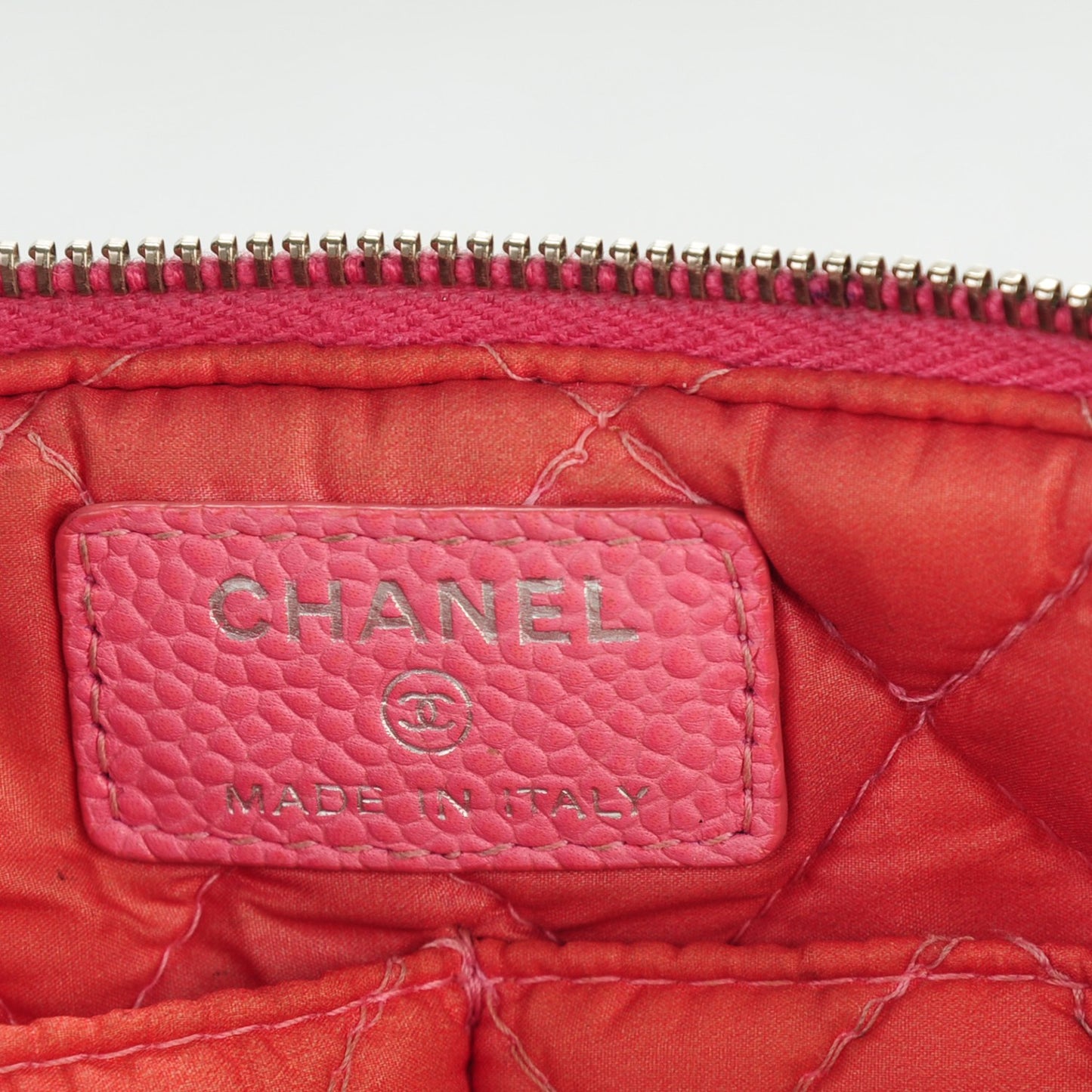 Caviar Quilted Zip Cosmetic Case Pink