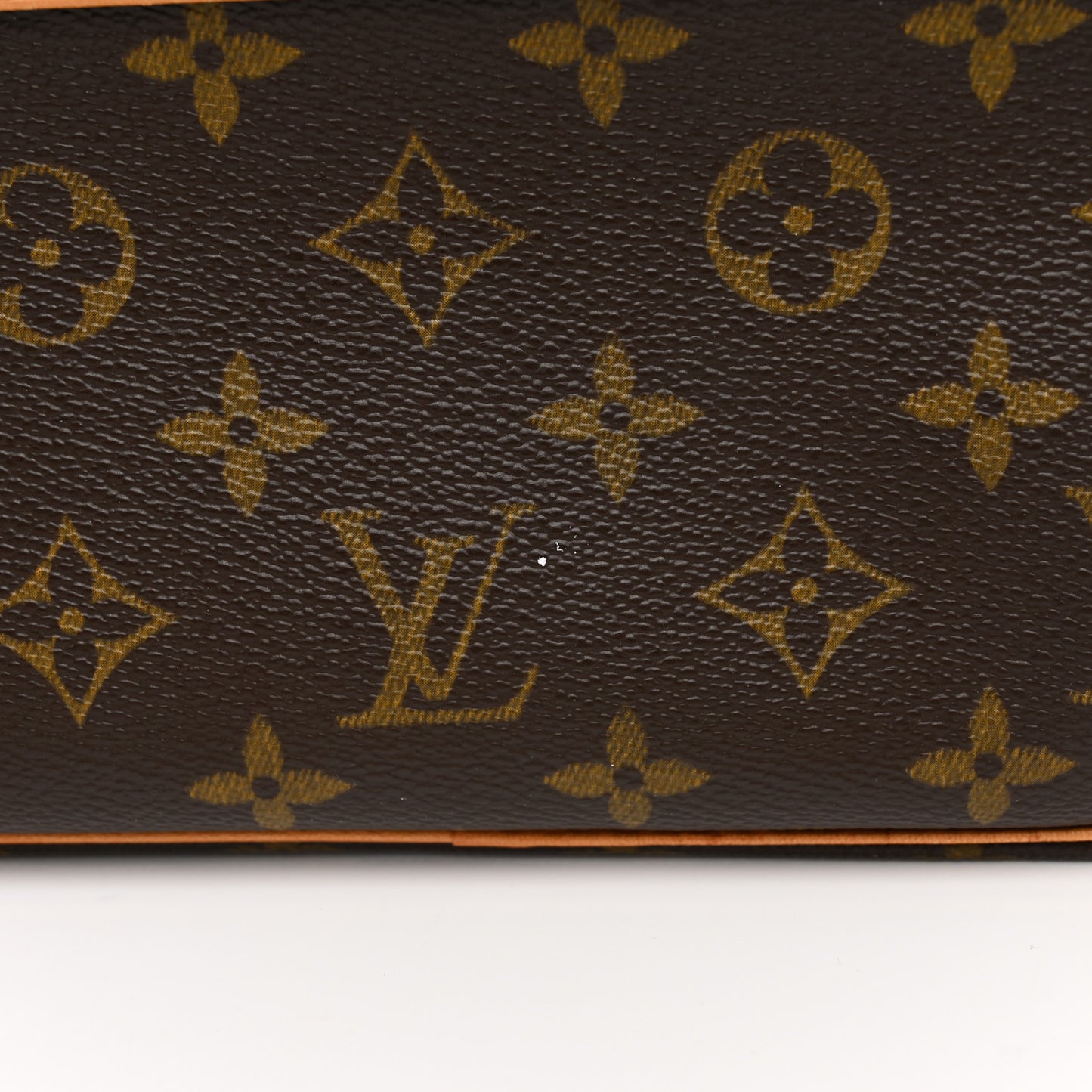 Monogram Pochette Marly Dragonne 26