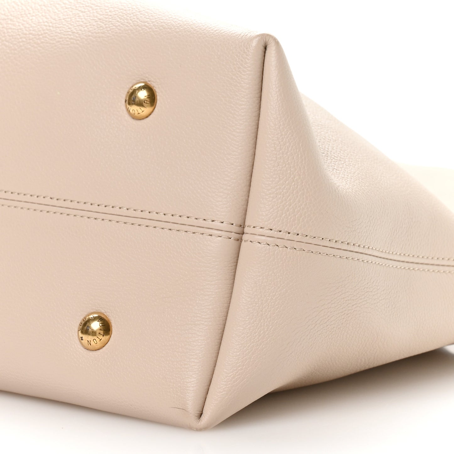 Grained Calfskin Low Key Hobo MM Limestone